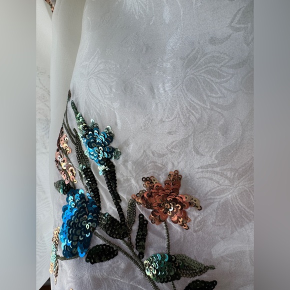 Rich Radi Q’S Silk floral sequin blouse - Picture 3 of 12
